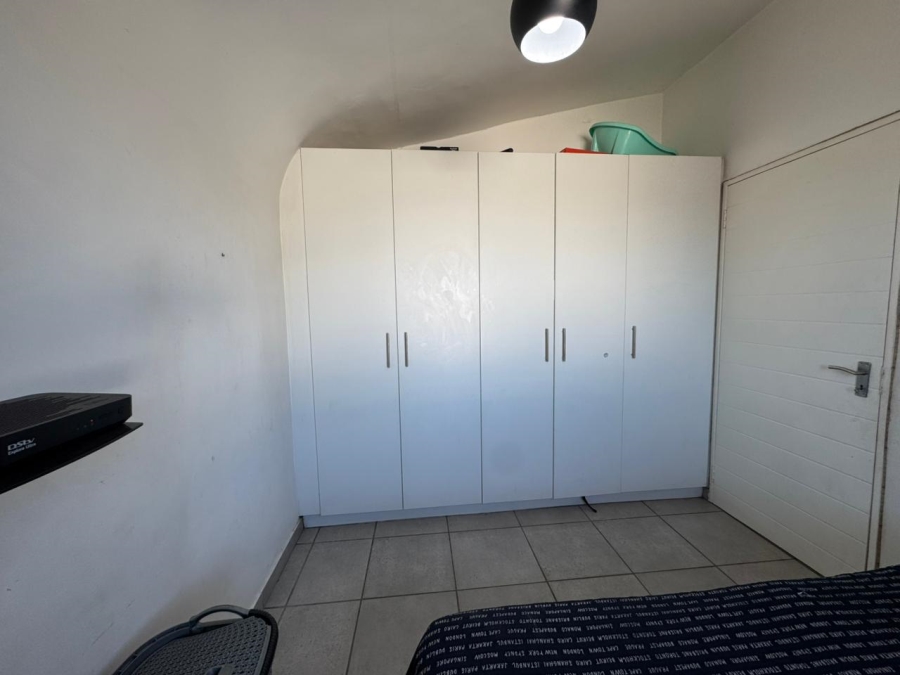 2 Bedroom Property for Sale in The Connifers Western Cape